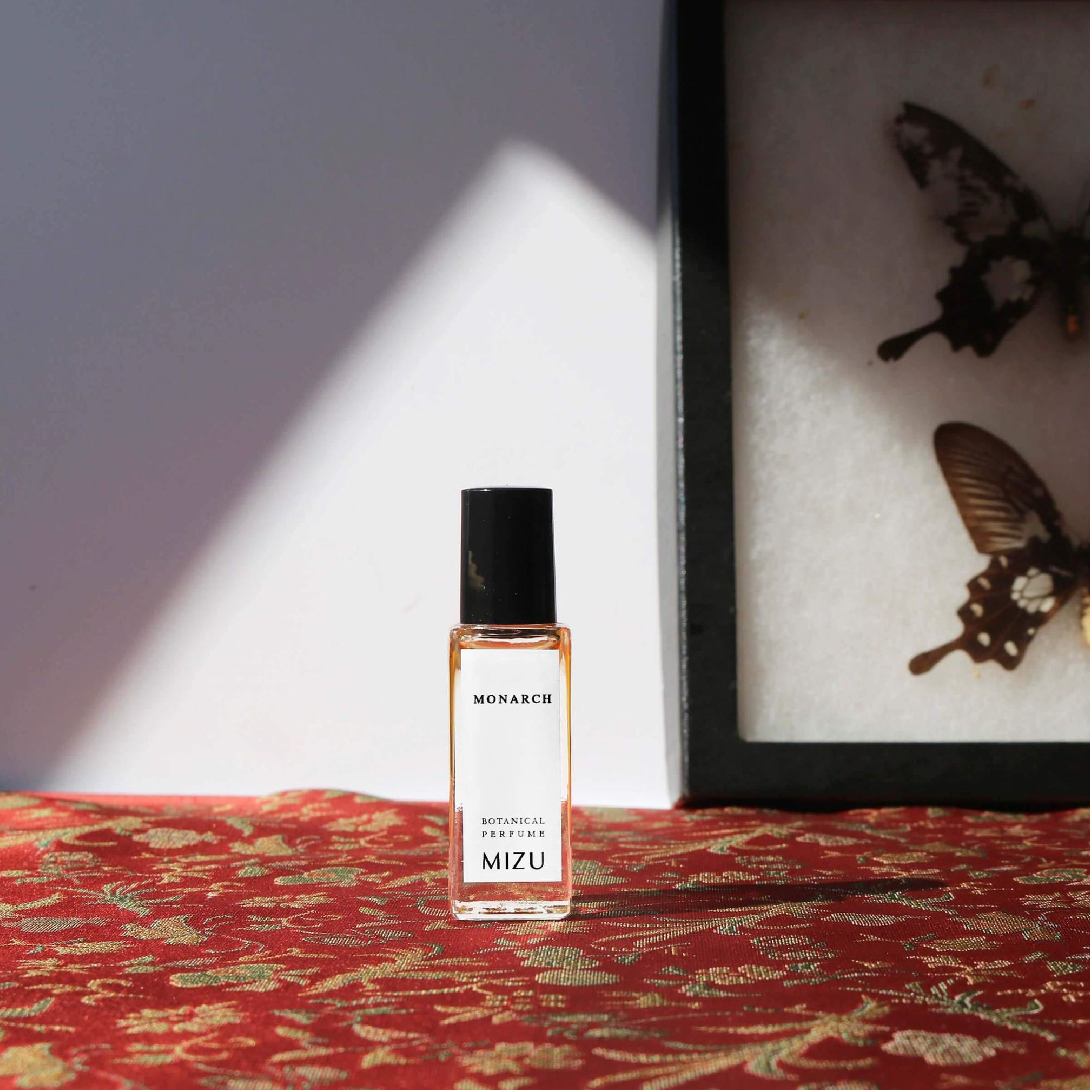 Monarch all natural botanical perfume oil