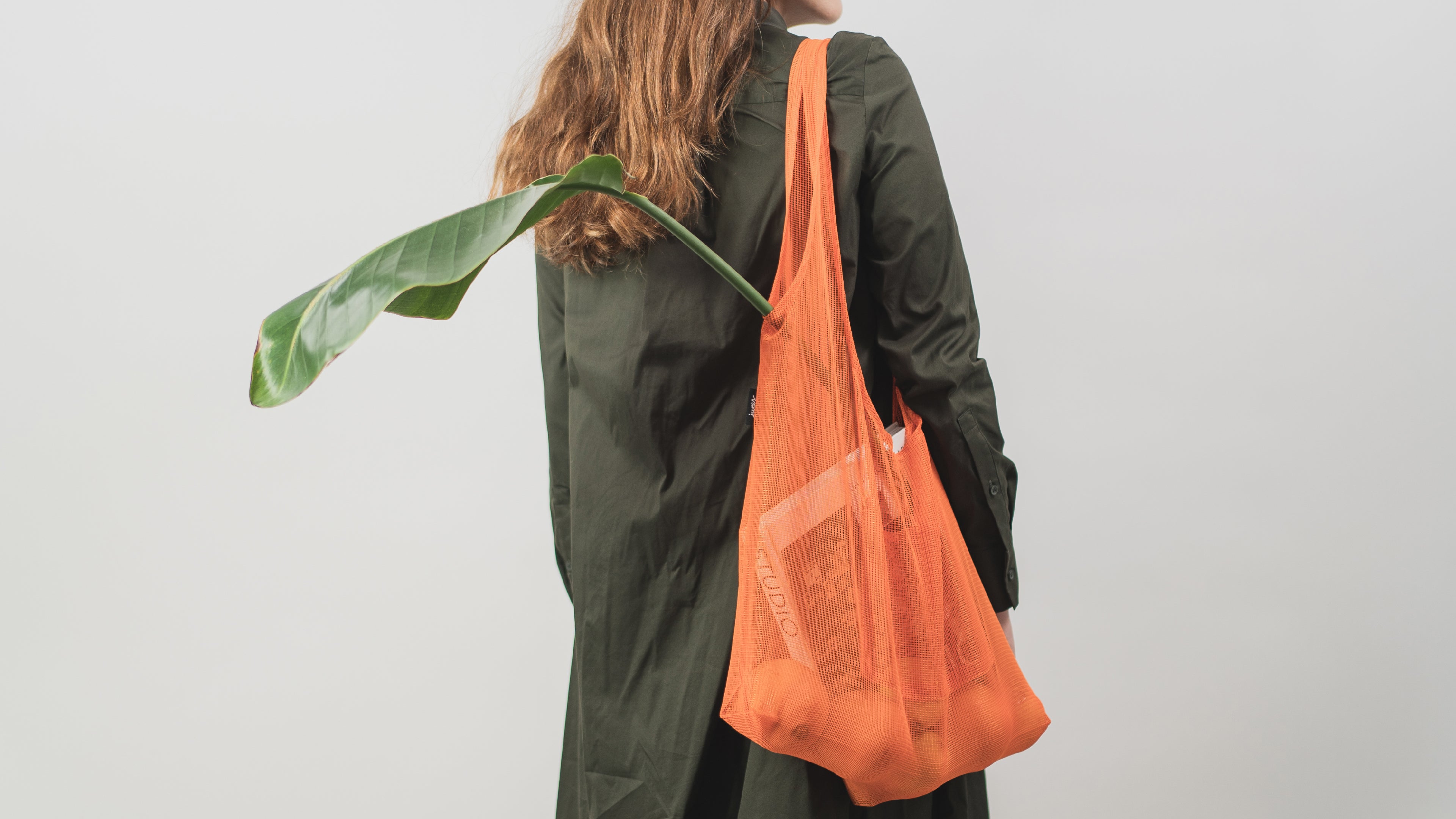 The everyday tote original in mesh