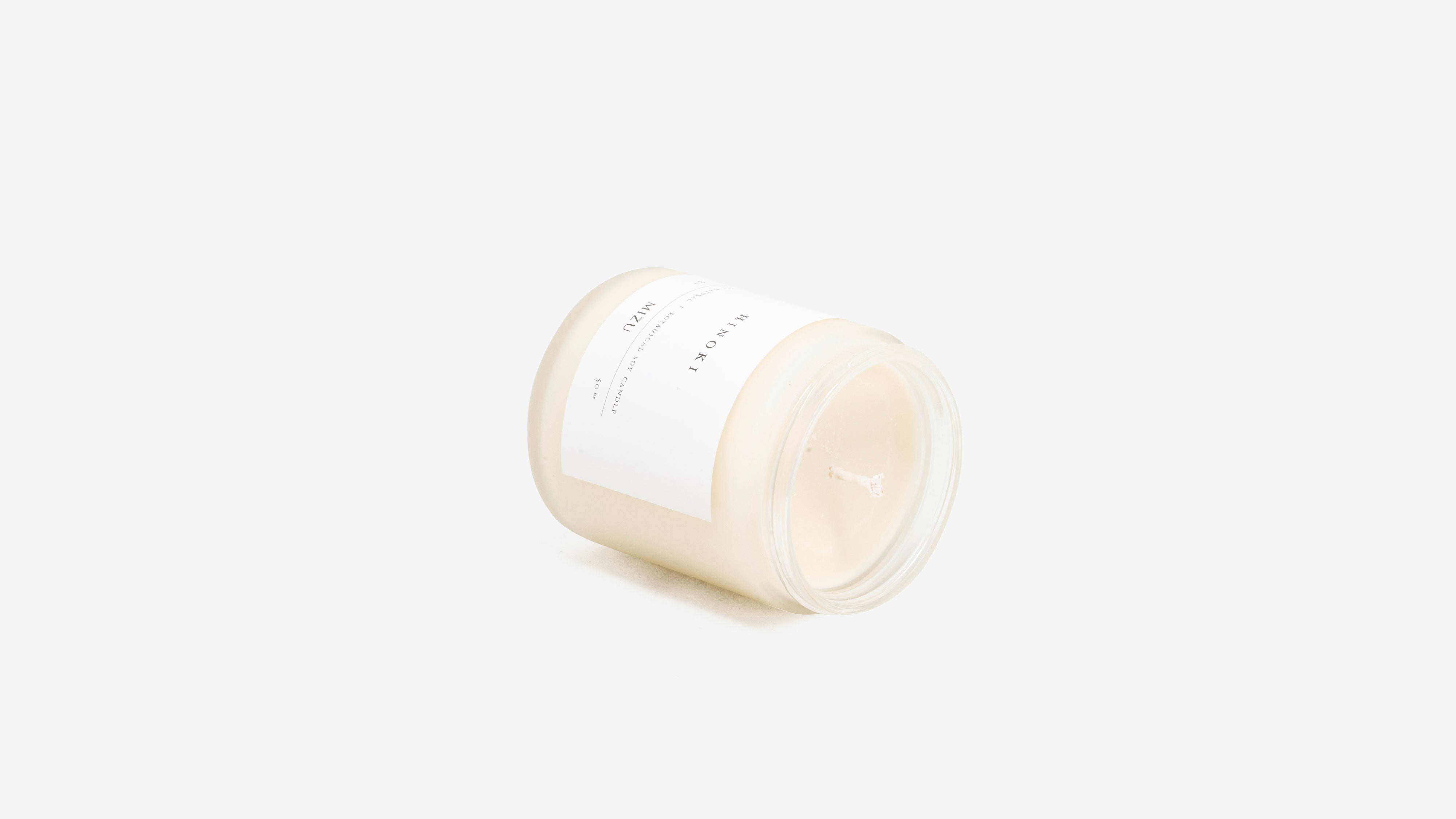 Hinoki essential oil candle