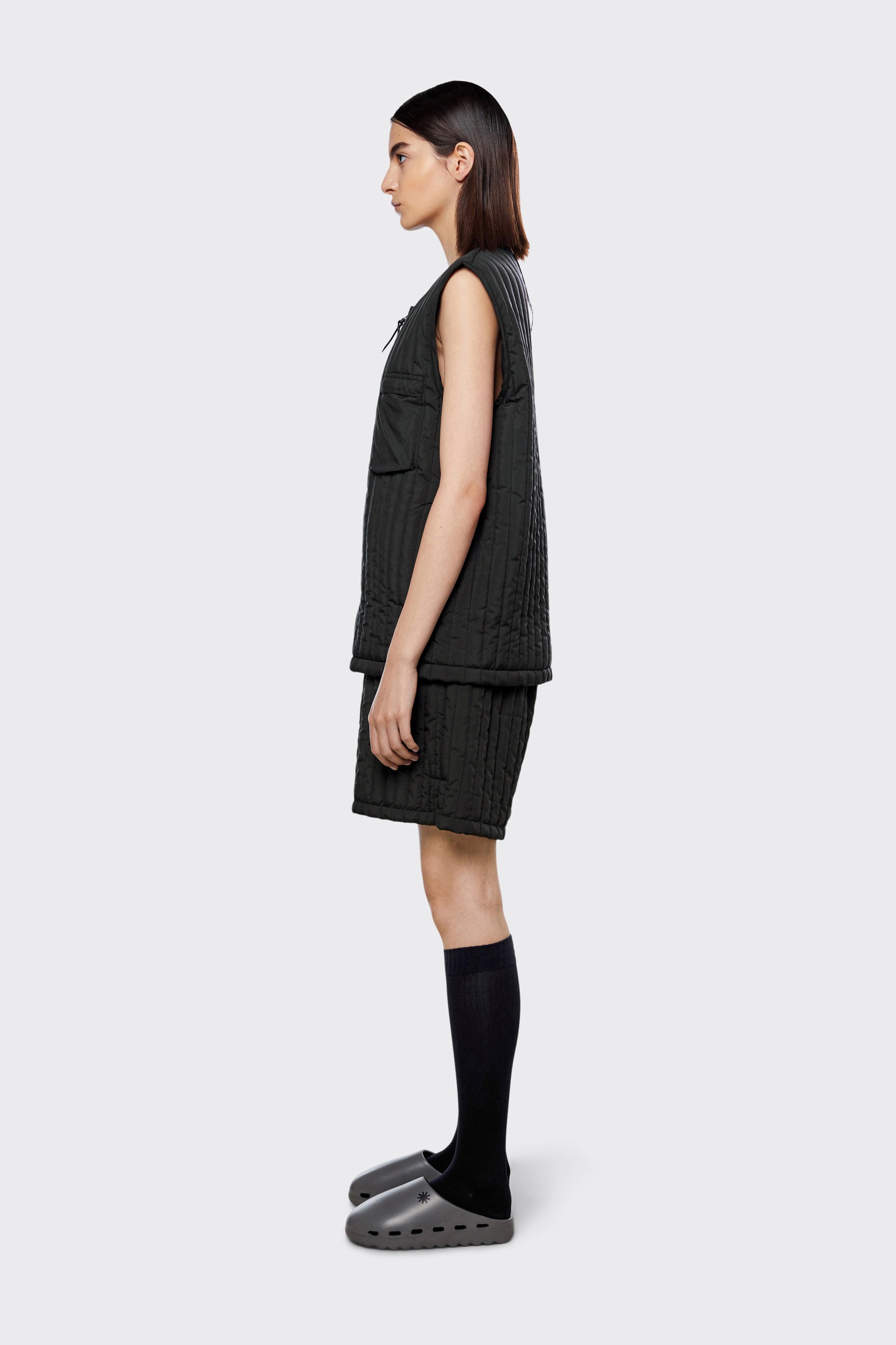 Liner vest