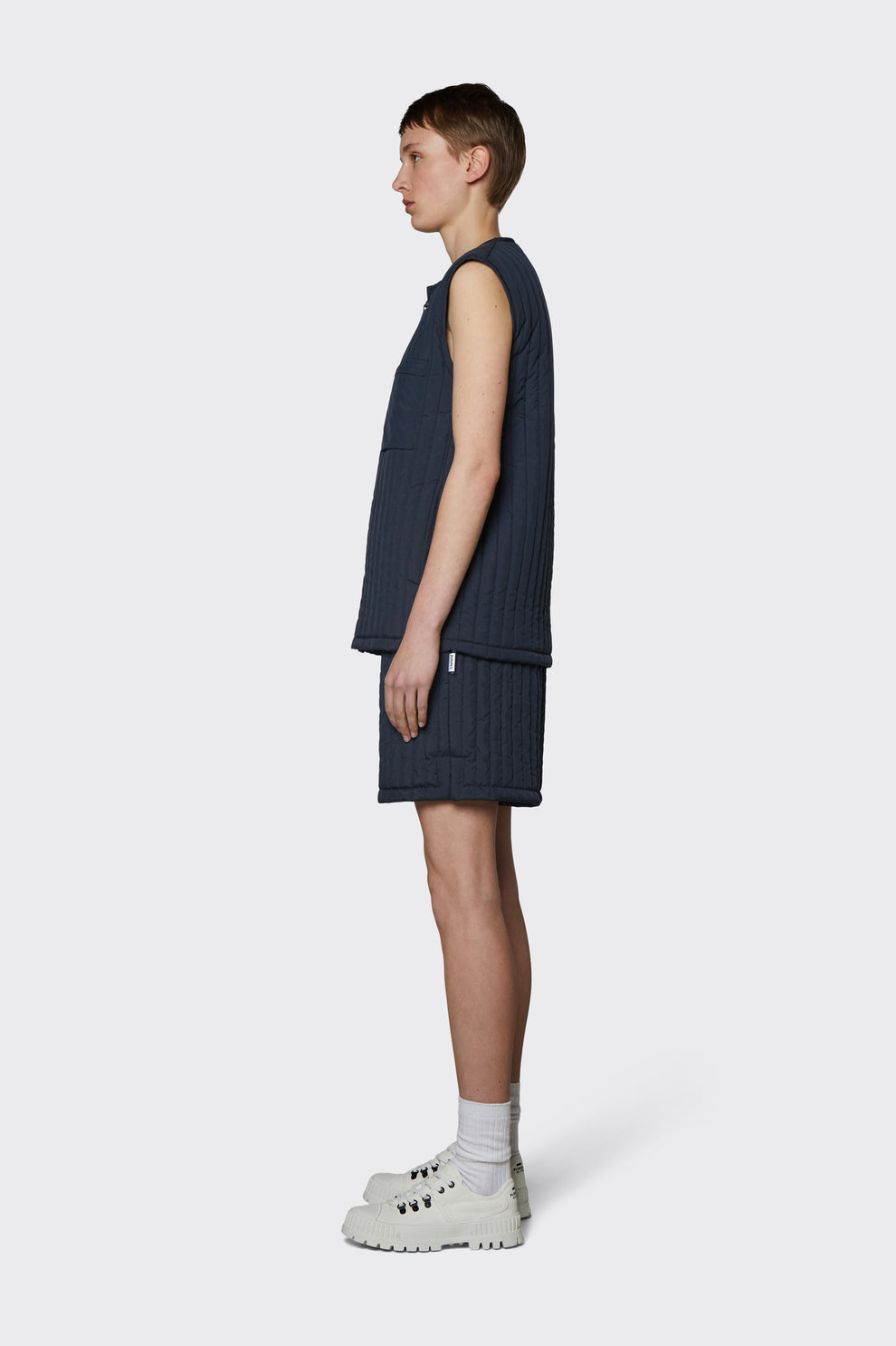 Liner vest