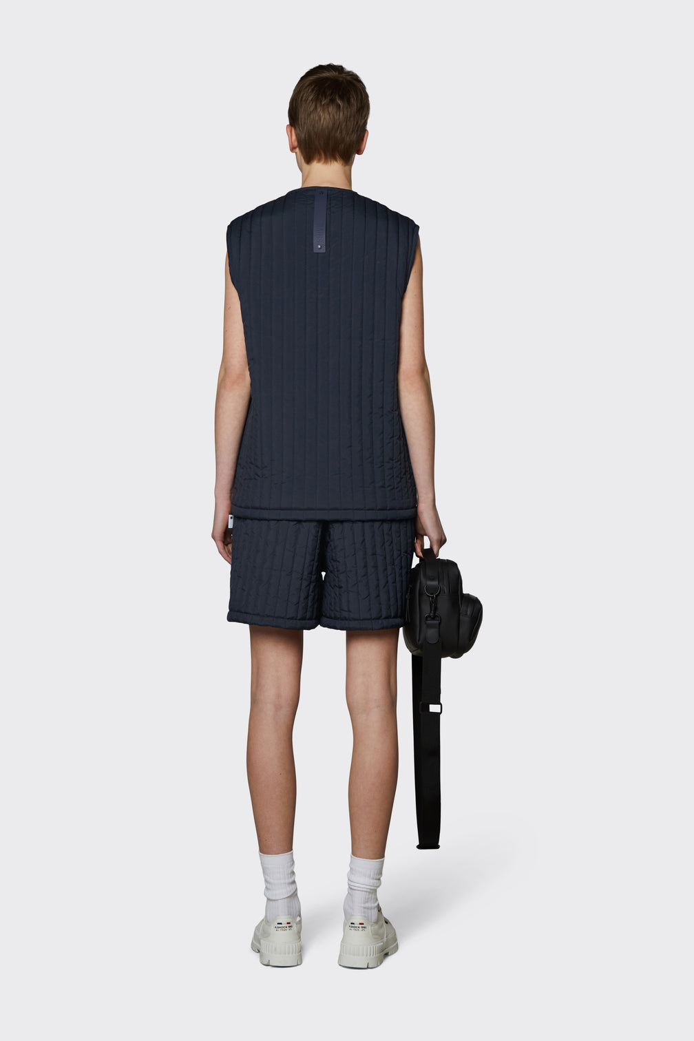Liner vest
