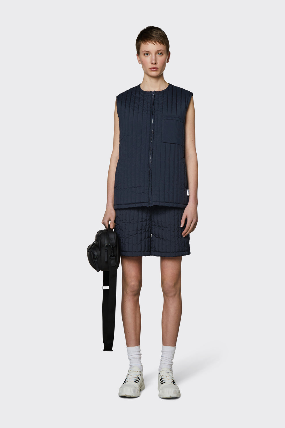 Liner vest