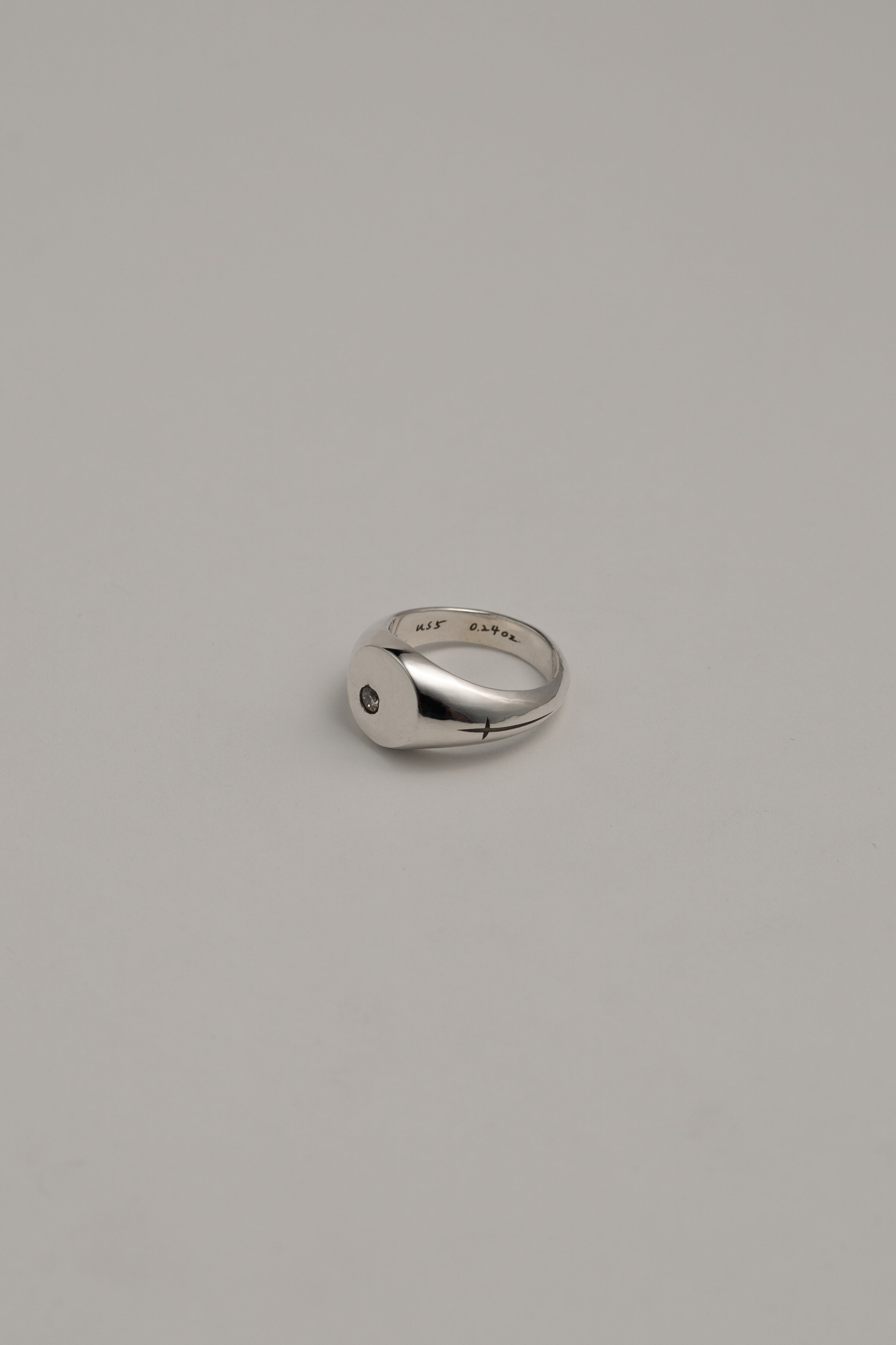 Cross Round Signet Ring with Moissanite, US 5